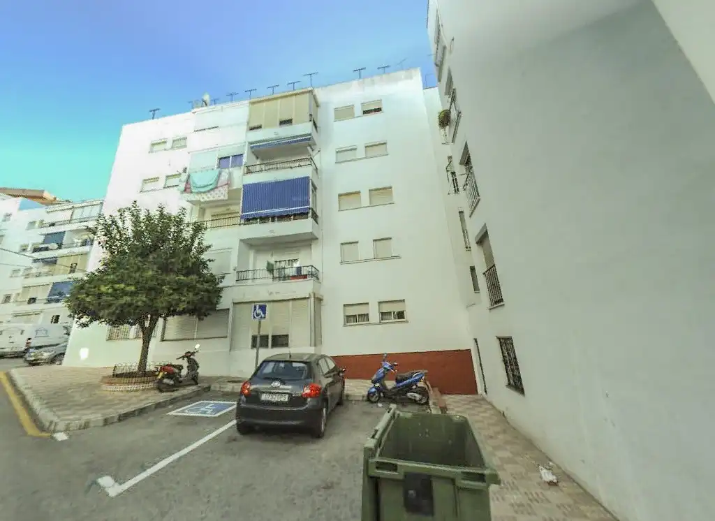 Vista exterior de Pis en venda en Estepona