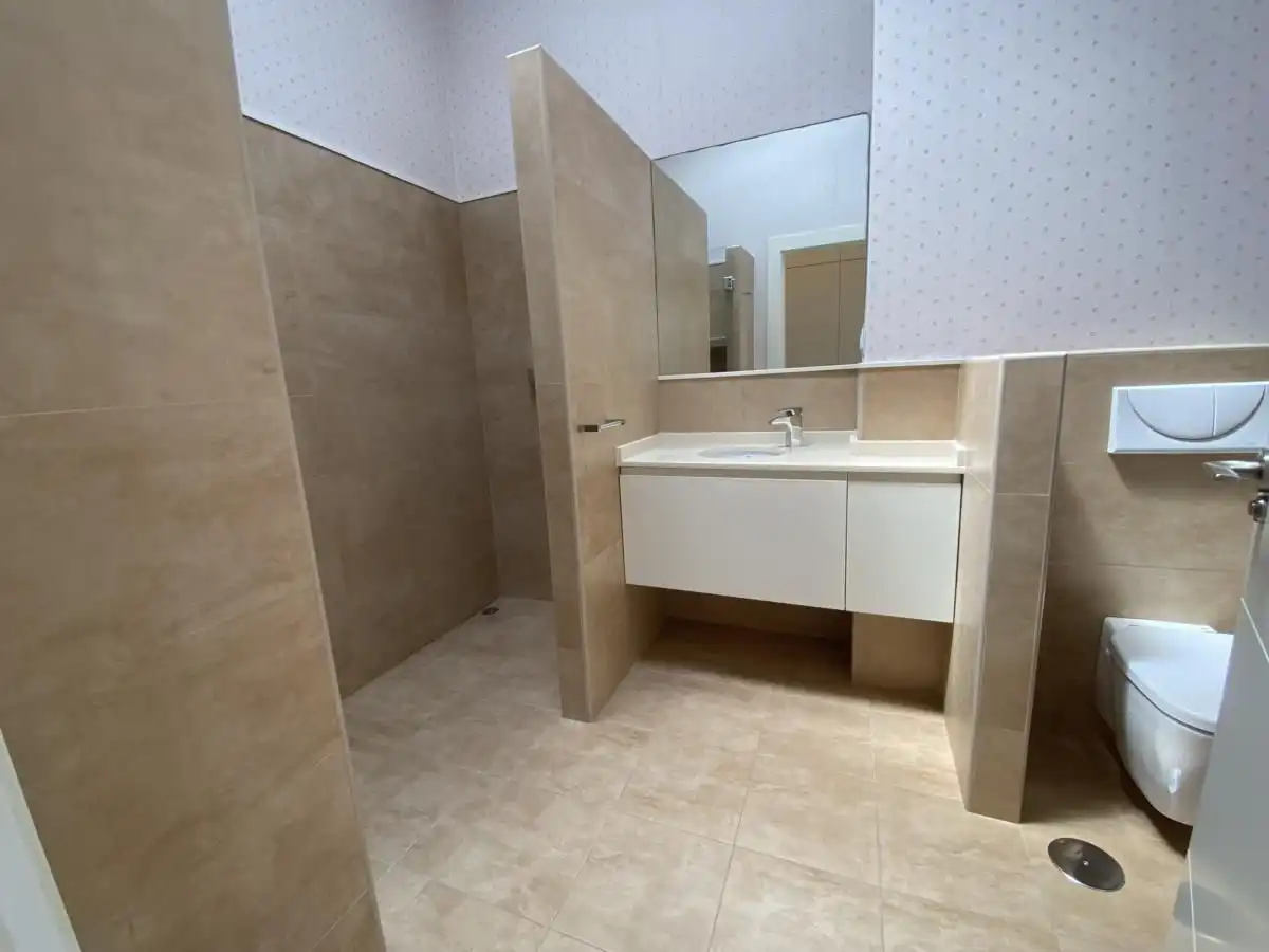 Baño de Casa o chalet en venta en Llanes con Calefacción, Jardín privado y Terraza