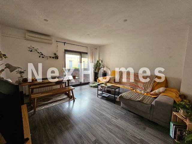 Piso en Venta en Calle Río Esmeralda en Portazgo