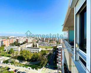 Vista exterior de Pis en venda en Torremolinos amb Aire condicionat