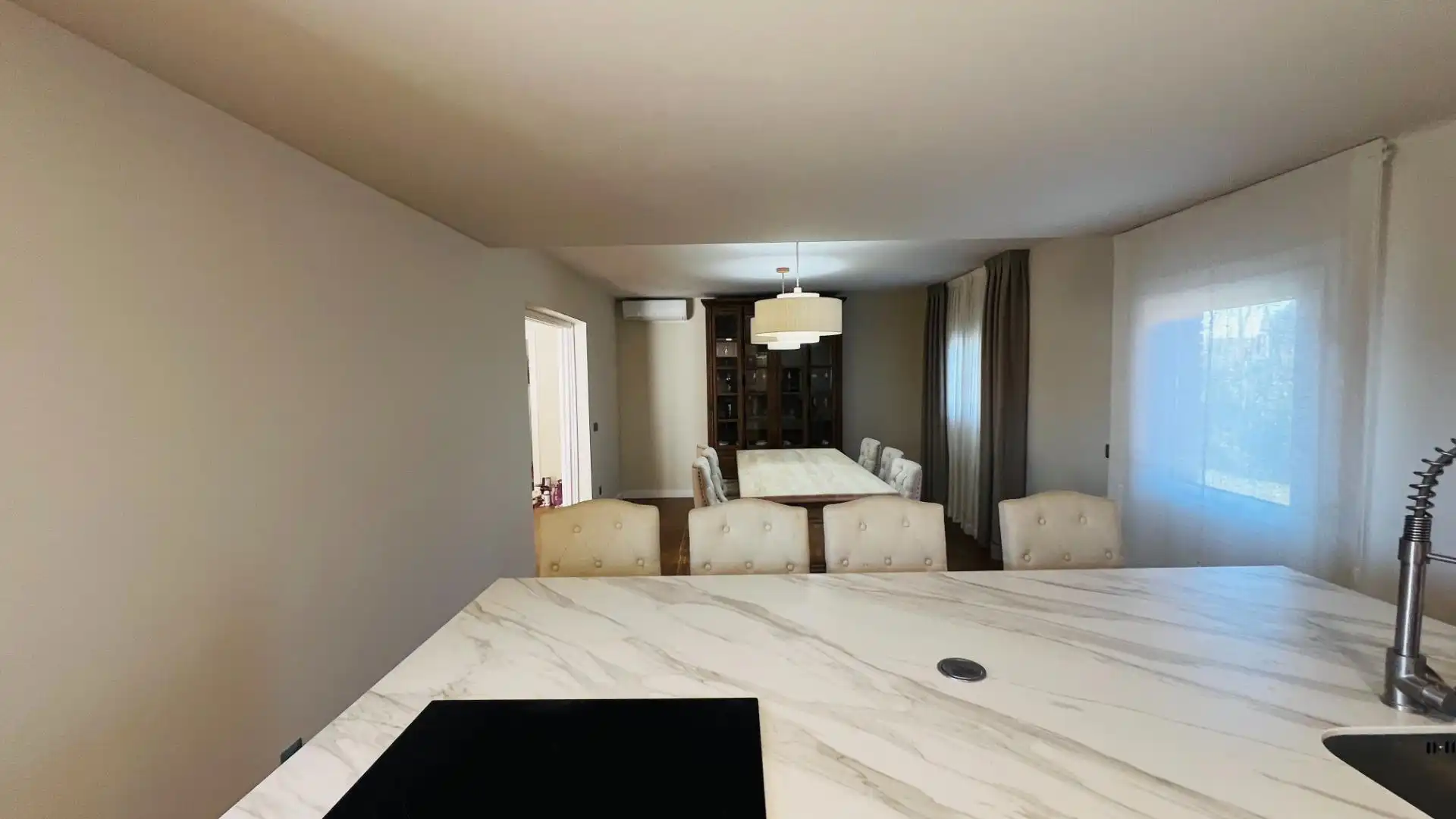 Dining room of Houses for sale in Cambrils  with Air Conditioner, Private garden and Parquet flooring