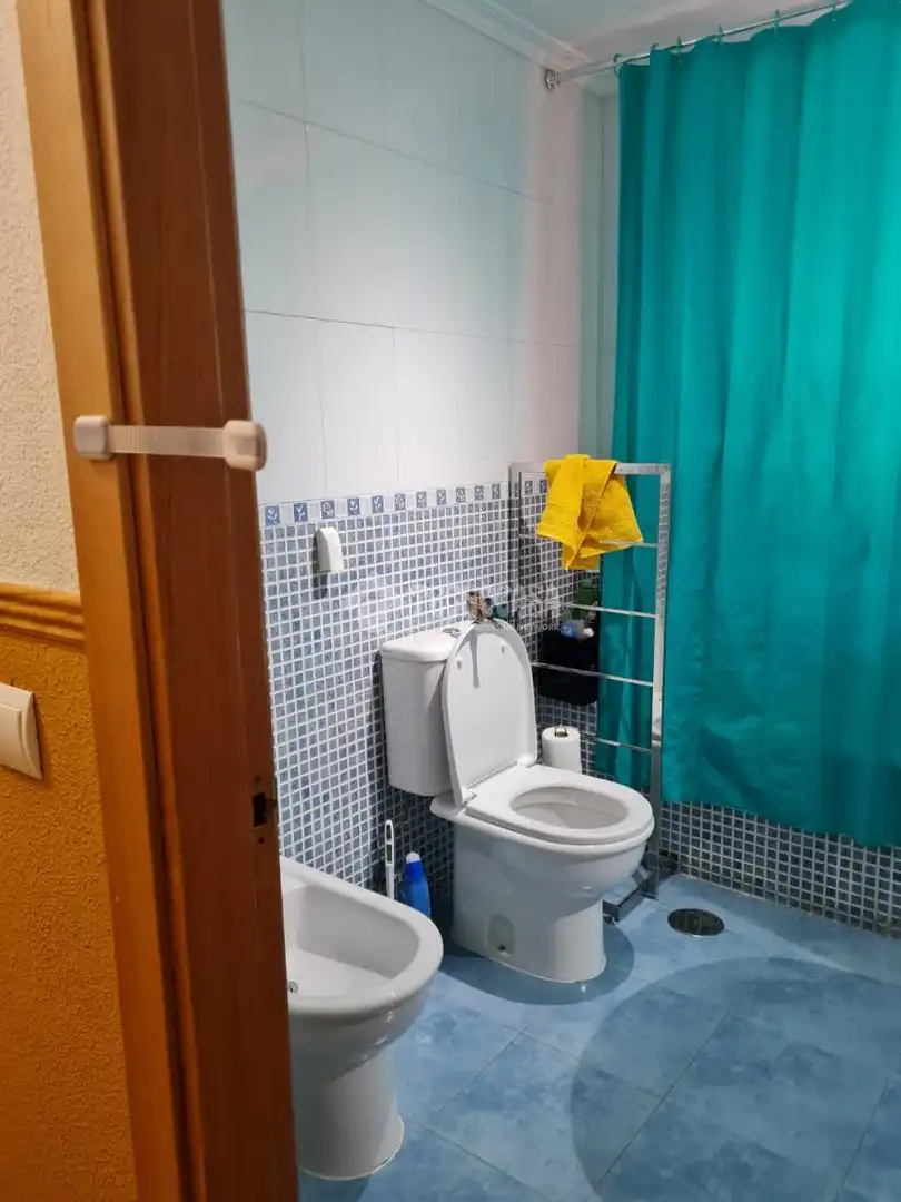 Appartamento con piscina in vendita a El Quiñón, imagen 13