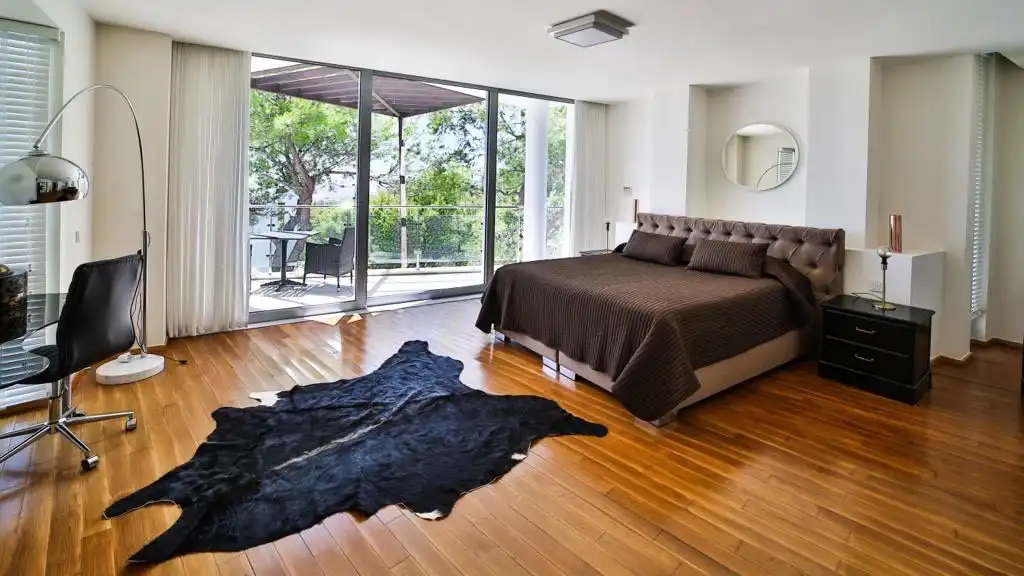 Habitación de Casa o chalet de alquiler en Marbella con Aire acondicionado, Jardín privado y Terraza