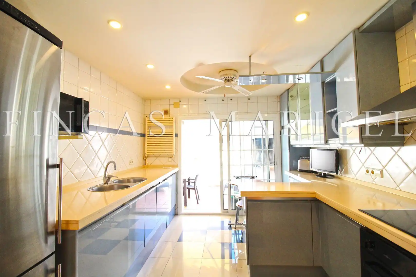 Kitchen of Attic for sale in Sitges  with Air Conditioner and Terrace