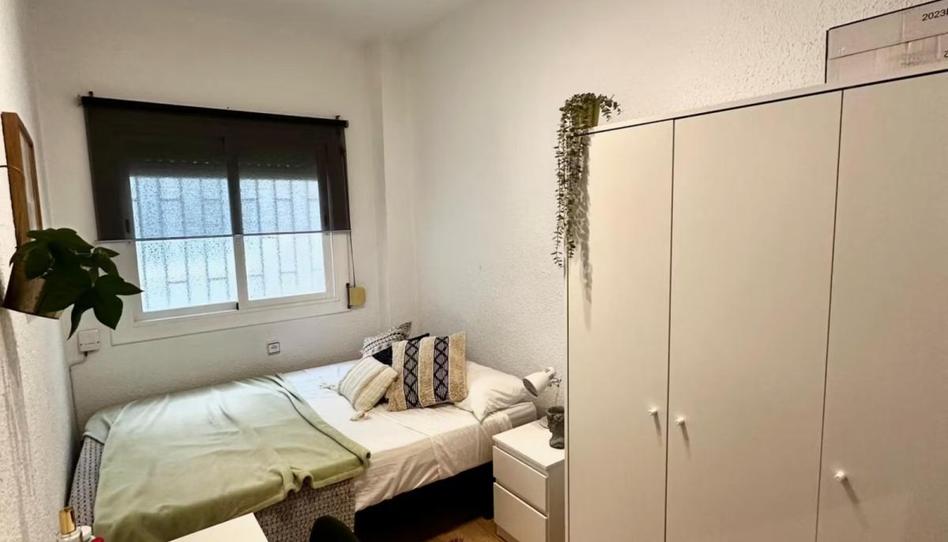 Foto 1 de Apartament per a compartir a El Camp de l'Arpa del Clot, Barcelona