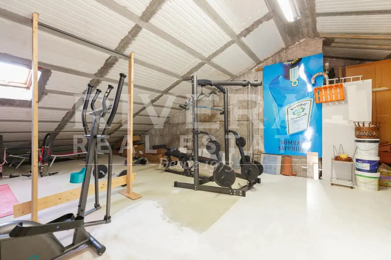 Casa o chalet en venta en Vigo  con Calefacción, Jardín privado y Parquet