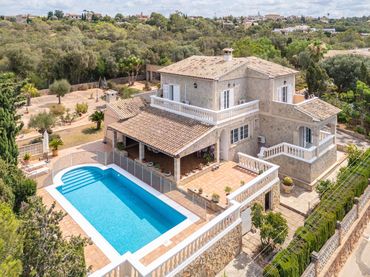 Villa avec balcon à vendre à Carrer de Cas Capità