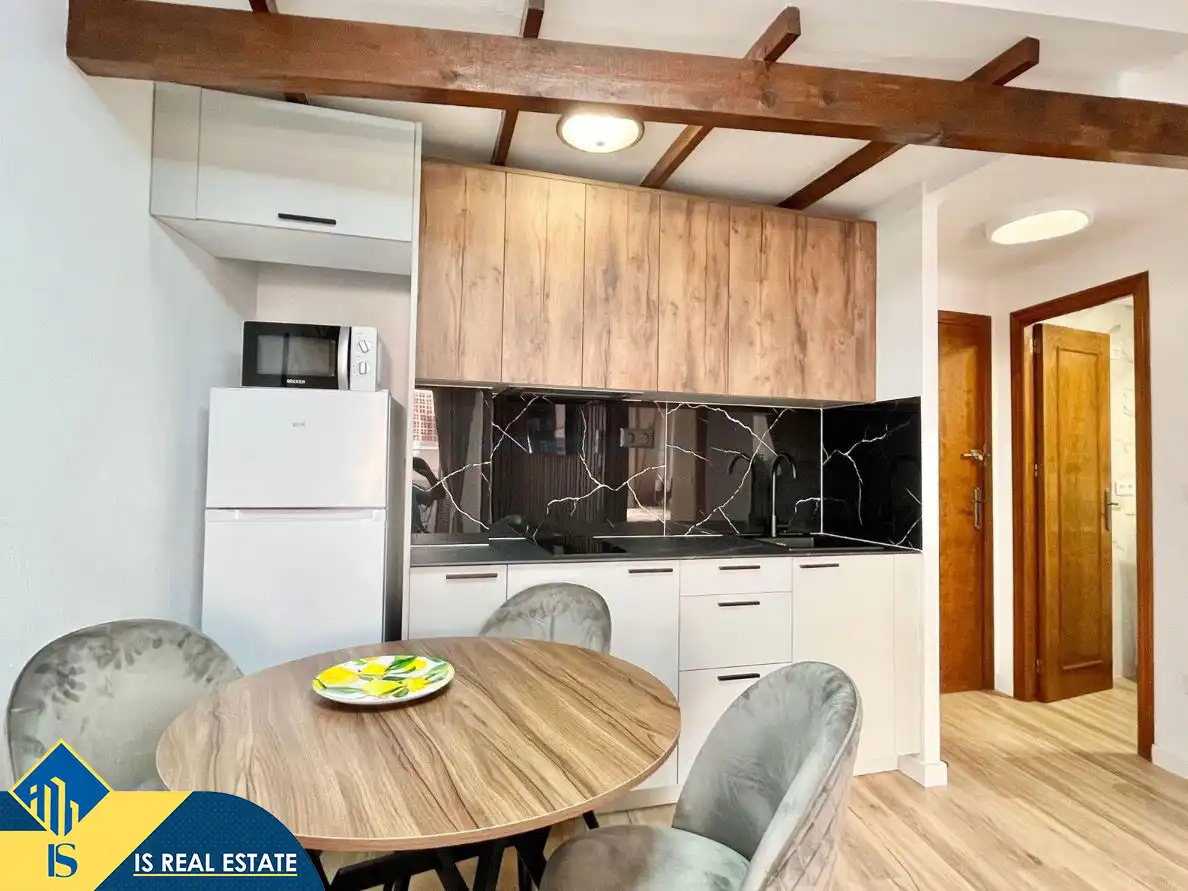 Apartamento con ascensor en venta en Playa de los Locos, imagen 2