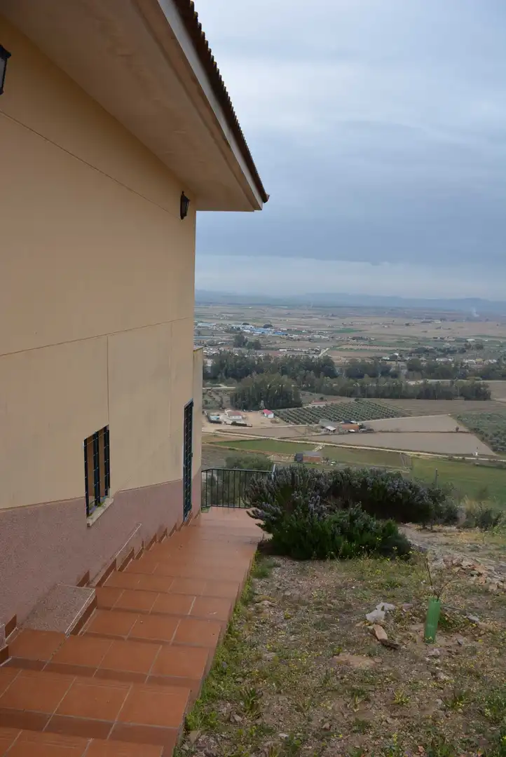 Vista exterior de Casa o xalet en venda en Medellín amb Aire condicionat, Calefacció i Jardí privat