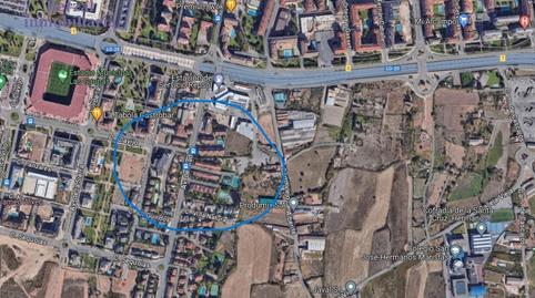 Foto 2 de Casa adosada en venda a Avenida Madrid, Avda. Madrid, La Rioja