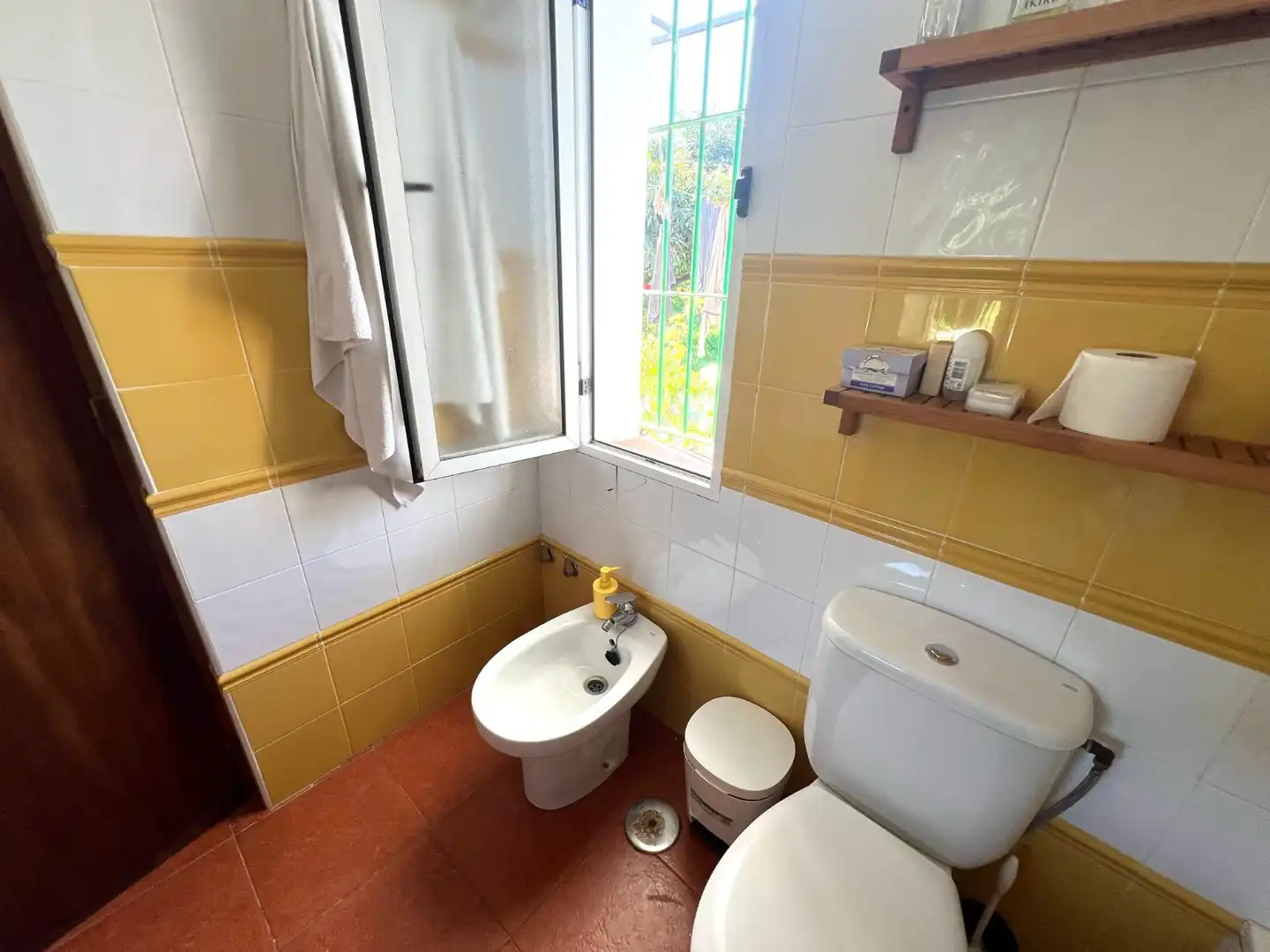 Baño de Finca rústica en venta en Málaga con Terraza y Piscina