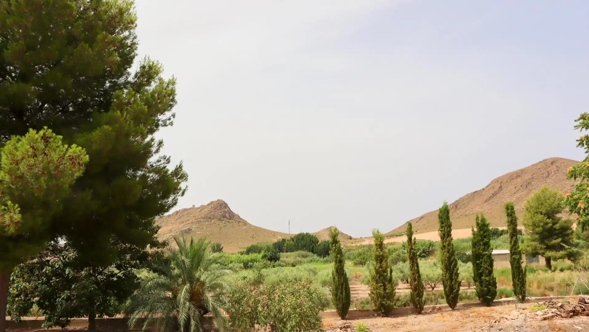 Casa adosada en venta en Tobarra con Jardín privado, Terraza y Trastero