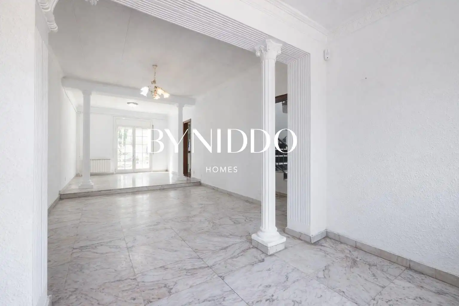 Living room of Houses for sale in Sant Cugat del Vallès  with Heating, Private garden and Terrace