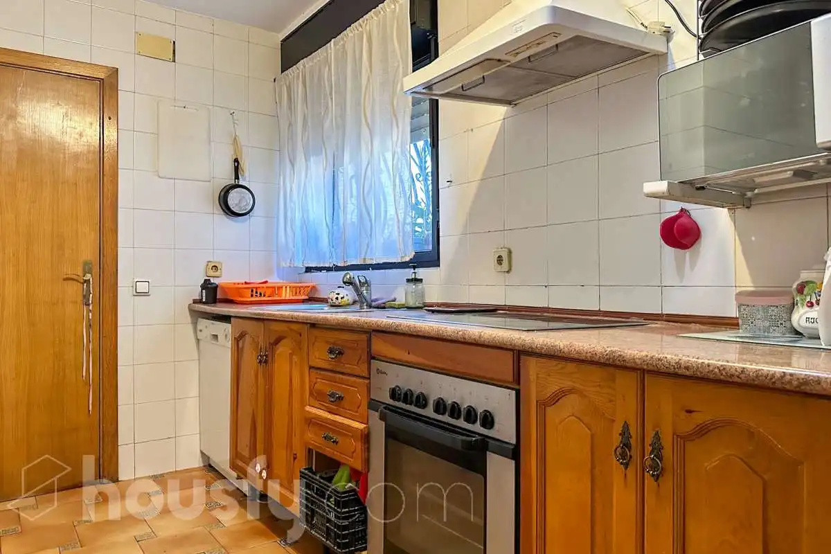 Detached homes for sale in Calle del Grabado, Sector 3