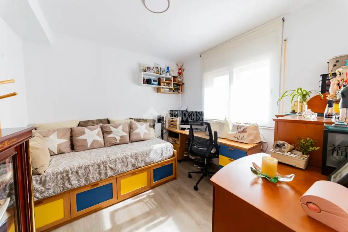 Schlafzimmer von Wohnung zum Verkauf in Calafell mit Klimaanlage, Abstellraum und Balkon