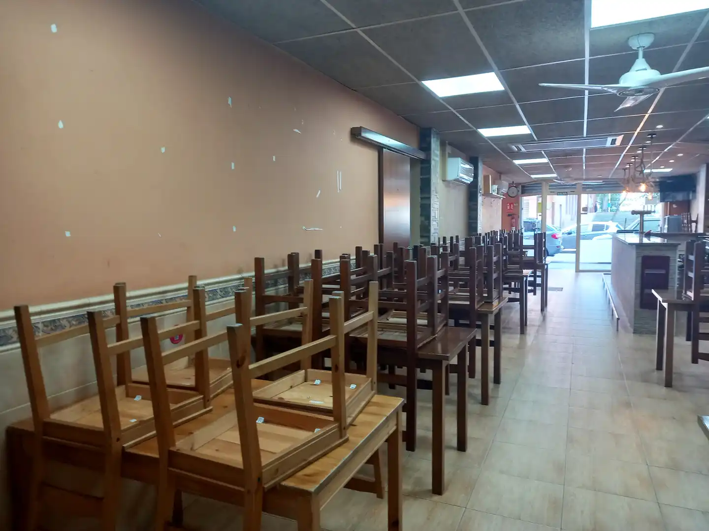 Gewerbefläche zum Verkauf in Carrer de Bailèn 25, imagen 4
