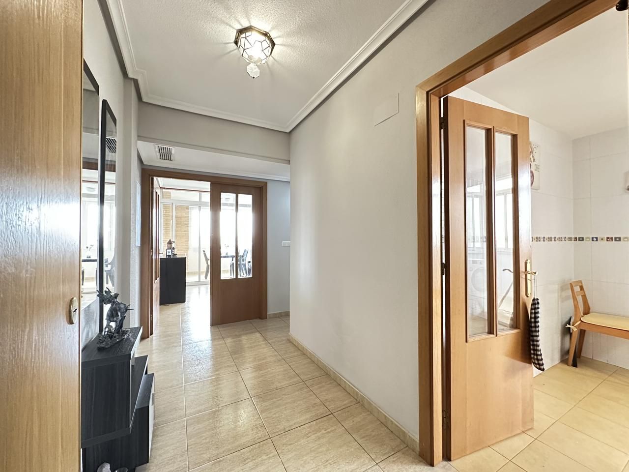 Flat for sale in Alicante / Alacant  with Air Conditioner, Terrace and Storage room