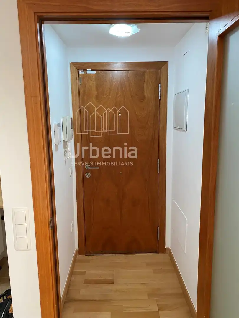 Dúplex en venta en Gelida con Aire acondicionado, Terraza y Amueblado