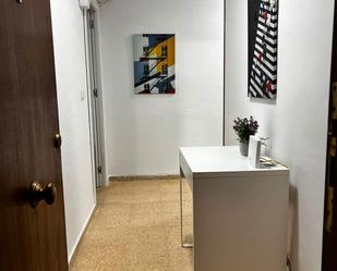 Flat to share in  Valencia Capital  with Air Conditioner, Furnished and Oven