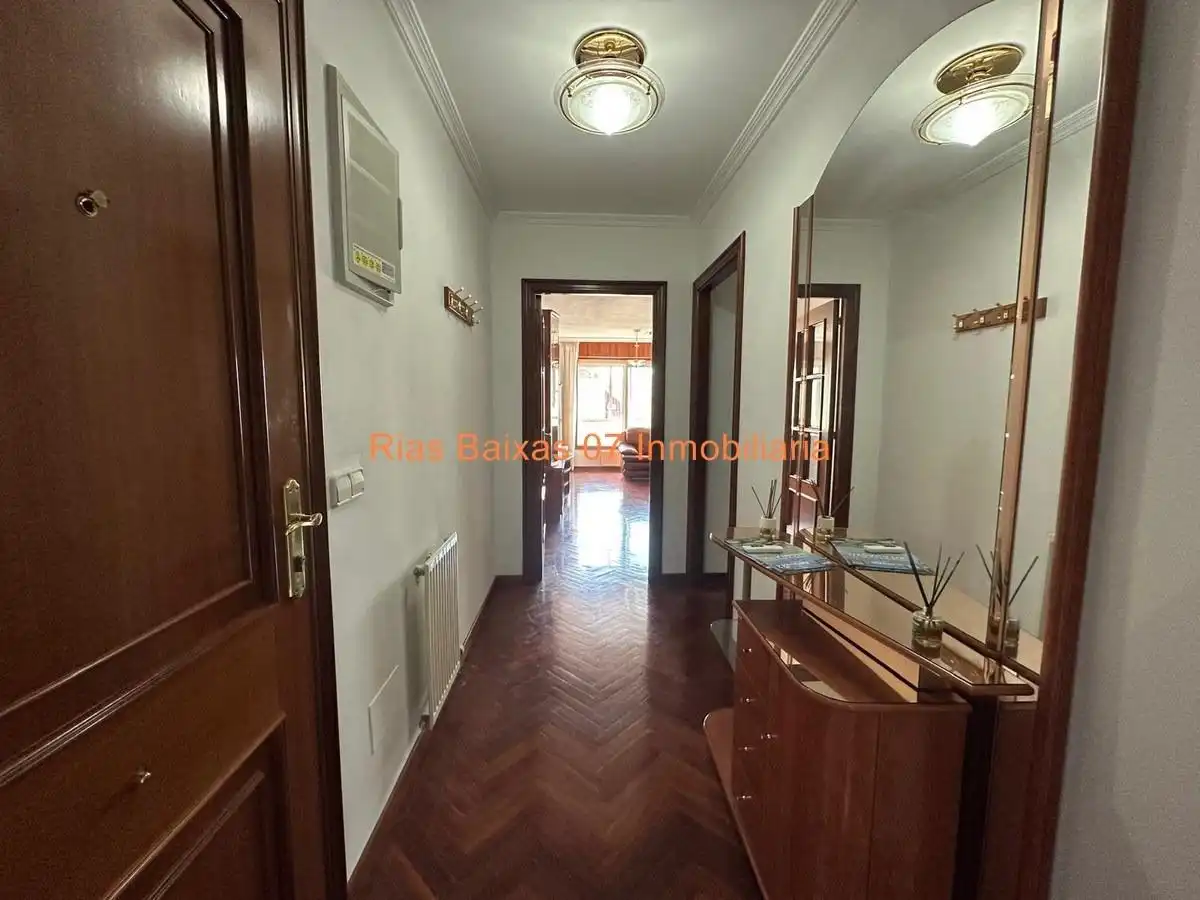 Piso en venta en Vigo  con Calefacción
