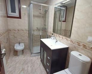 Bathroom of Flat for sale in A Coruña Capital   with Heating, Parquet flooring and Storage room