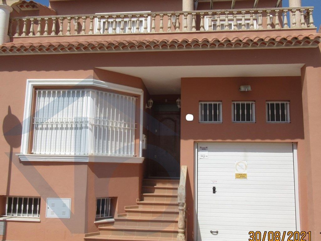 Vista exterior de Casa o xalet en venda en Pulpí