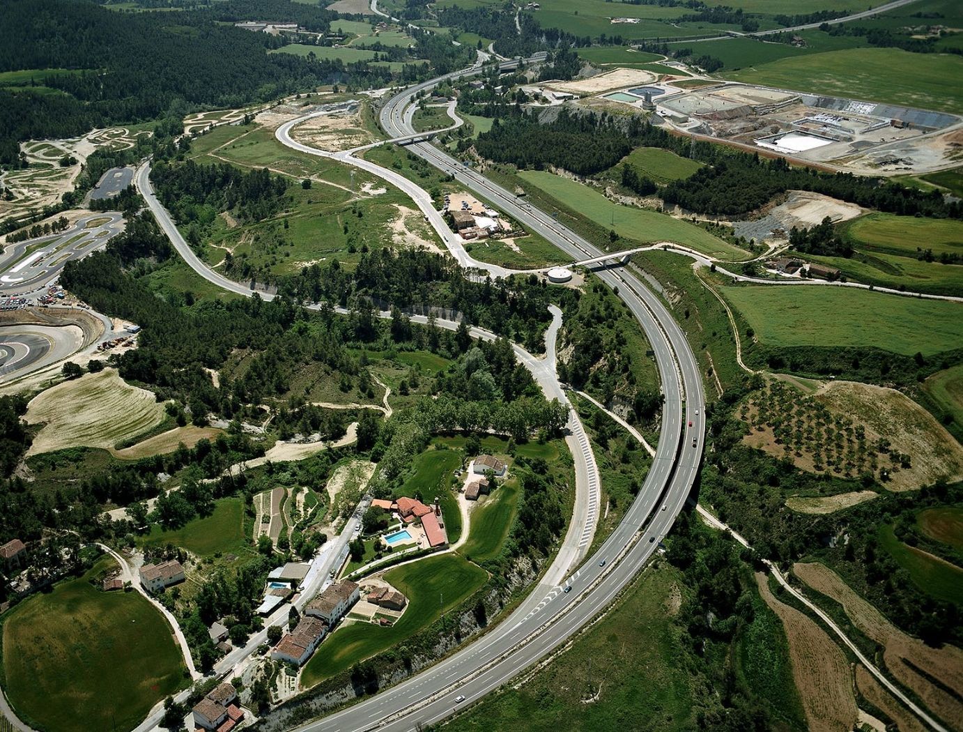 Außenansicht von Fabrik Grundstücke zum verkauf in Castellolí
