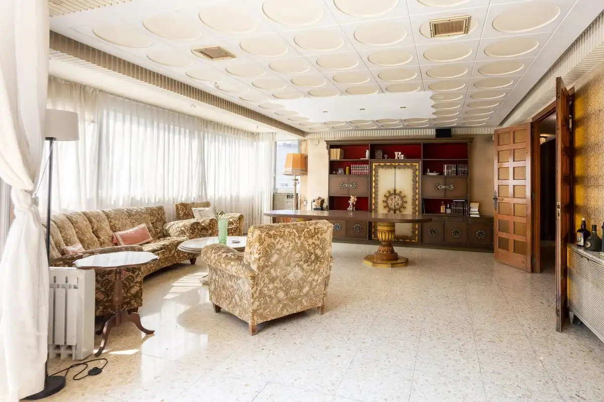 Piso con terraza en venta en Carrer de Sant Vicent Màrtir, imagen 5