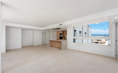 Sala d'estar de Apartament en venda en Calvià amb Aire condicionat i Terrassa