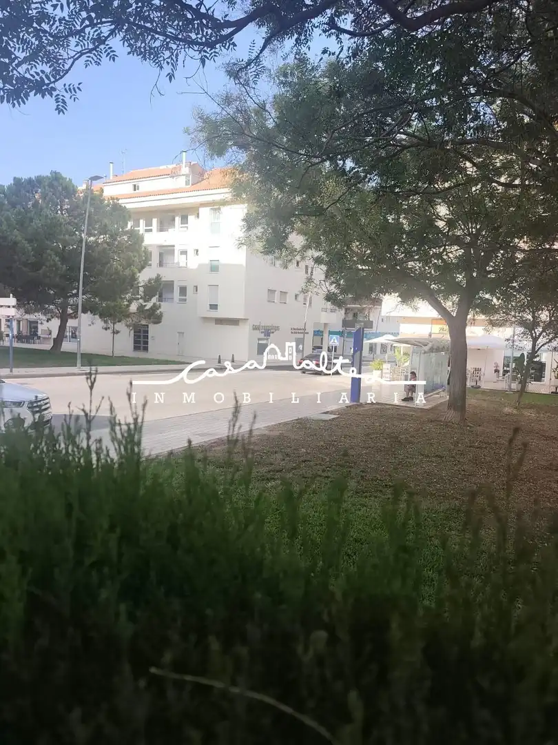 Außenansicht von Wohnungen zur Miete in Altea mit Privatgarten