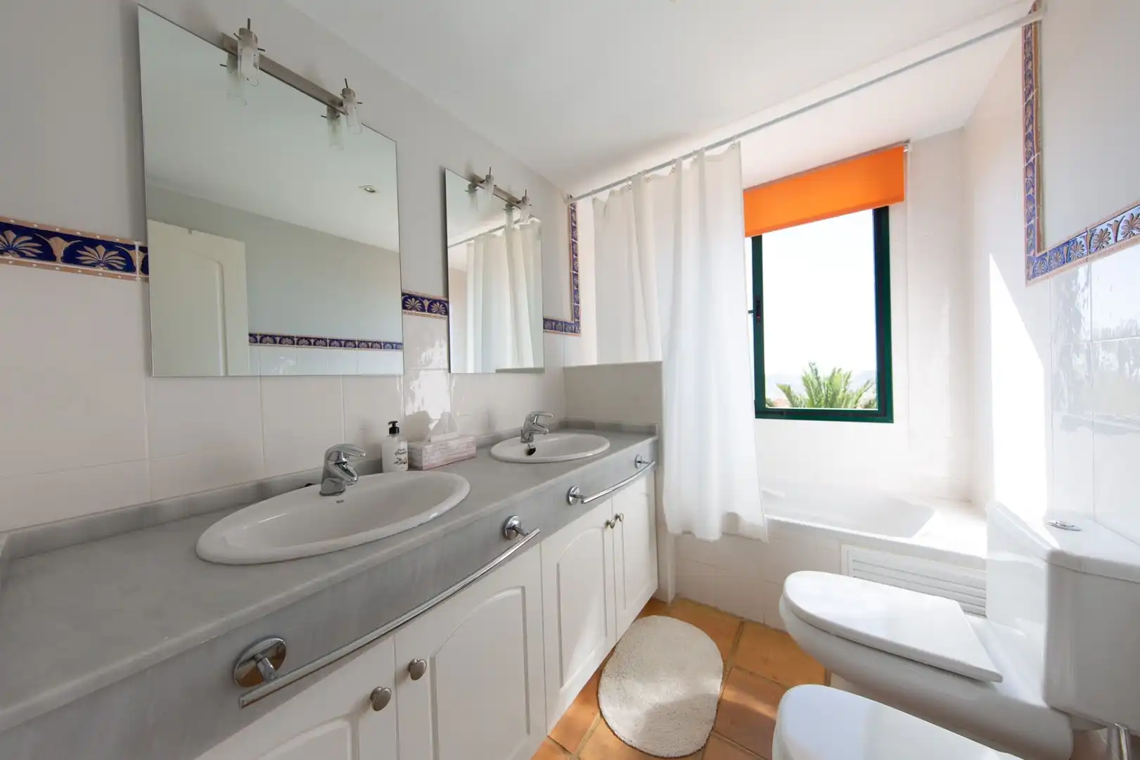 Maison mitoyenne avec jardin à louer à Golf Bahía, imagen 12