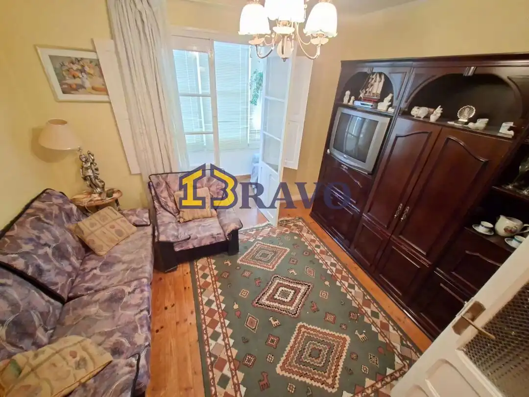 Habitación de Piso en venta en Villarcayo de Merindad de Castilla la Vieja con Calefacción y Amueblado