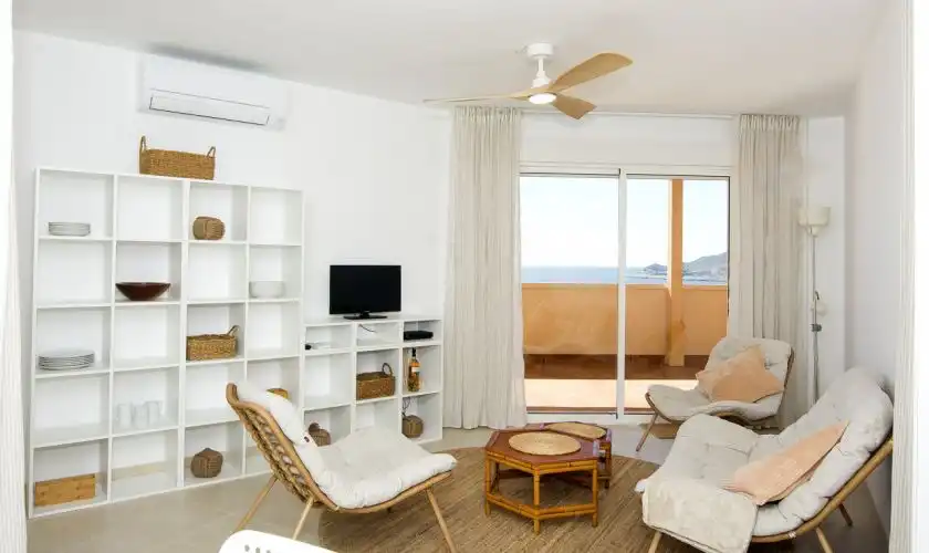 Sala d'estar de Àtic en venda en Carboneras amb Aire condicionat, Calefacció i Terrassa