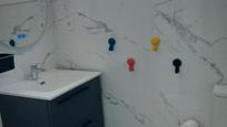 Bathroom of Flat to share in  Zaragoza Capital  with Heating, Parquet flooring and Furnished