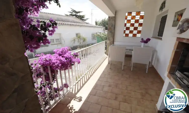 Jardí de Casa o xalet en venda en Roses