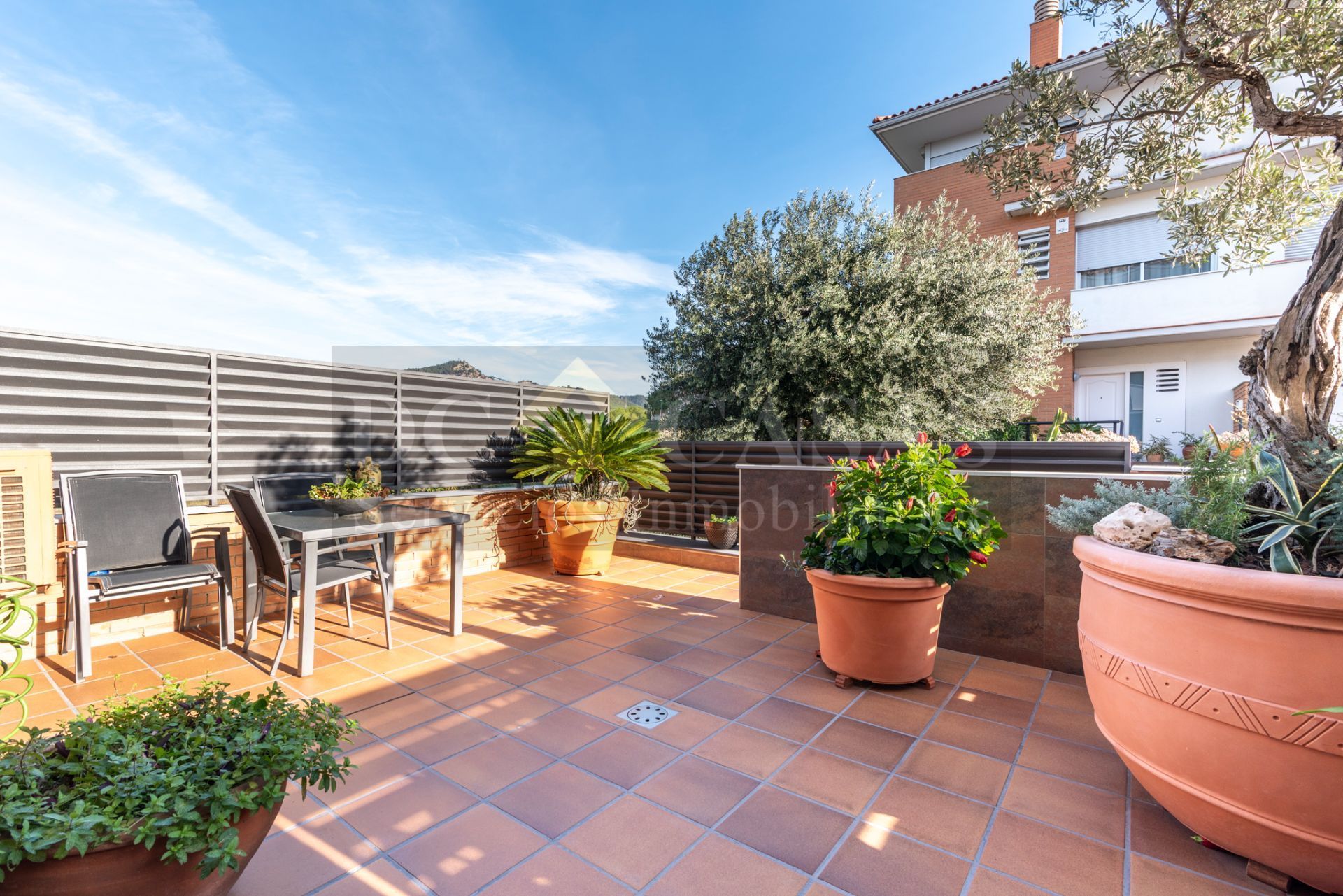 Terrassa de Casa adosada en venda en Sant Feliu de Llobregat amb Aire condicionat, Calefacció i Jardí privat