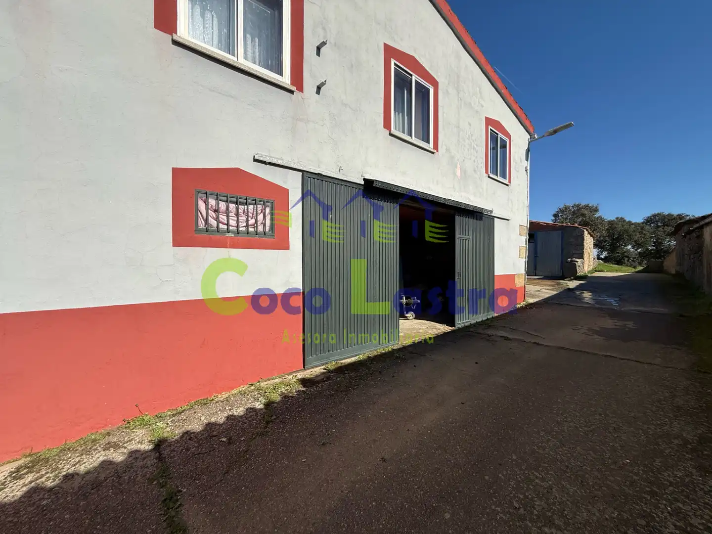 Exterior view of Detached homes for sale in La Cabeza de Béjar   with Heating, Terrace and Washing machine