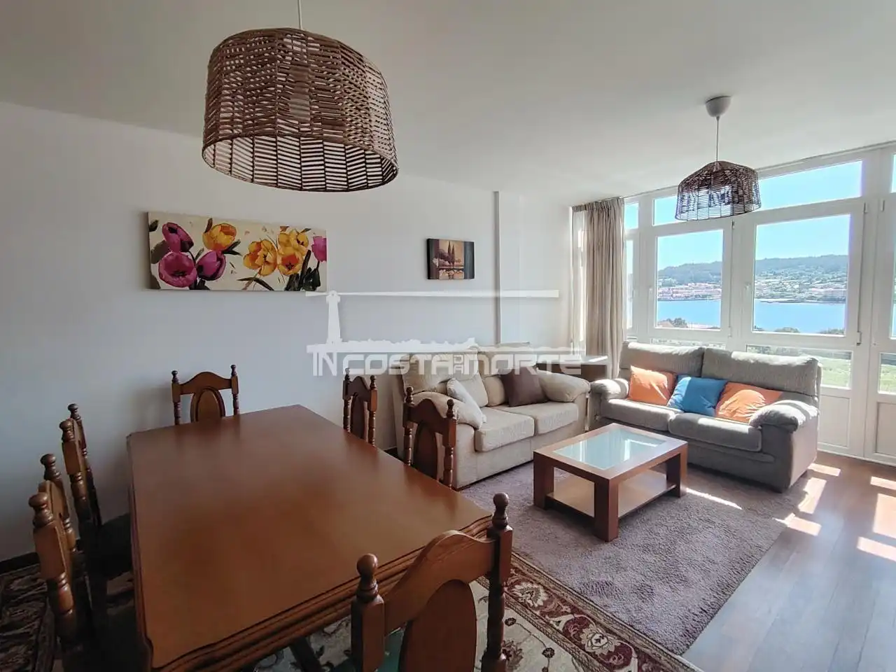 Sala de estar de Piso en venta en Cee con Calefacción, Trastero y Amueblado