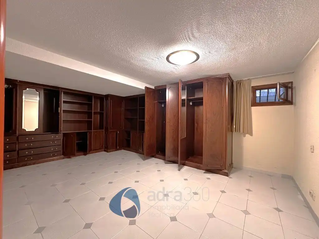 Houses for sale in Lardero  with Air Conditioner, Heating and Private garden