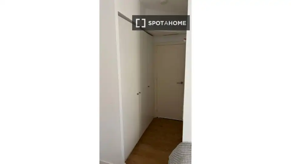 Wohnung zur untervermieten in Barcelona mit Klimaanlage, Terrasse und Möbliert