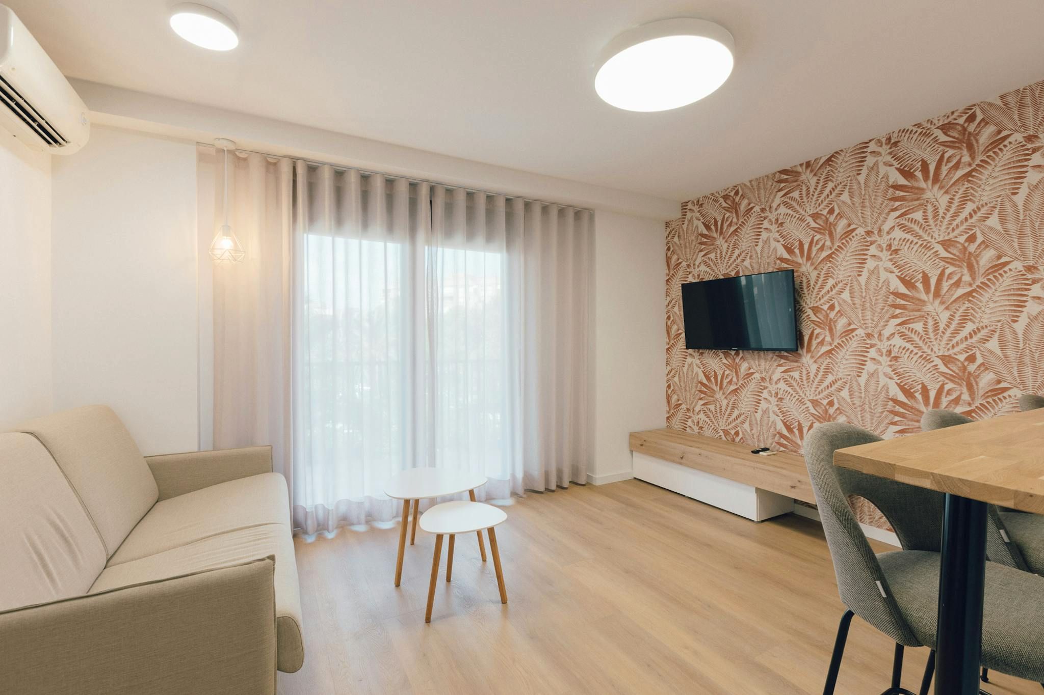 Living room of Flat to rent in  Valencia Capital  with Air Conditioner, Heating and Furnished