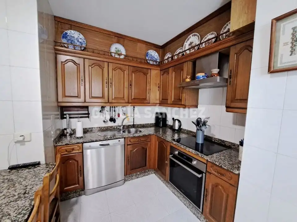 Appartamento con ascensore in vendita a Rúa Principal 71, imagen 3