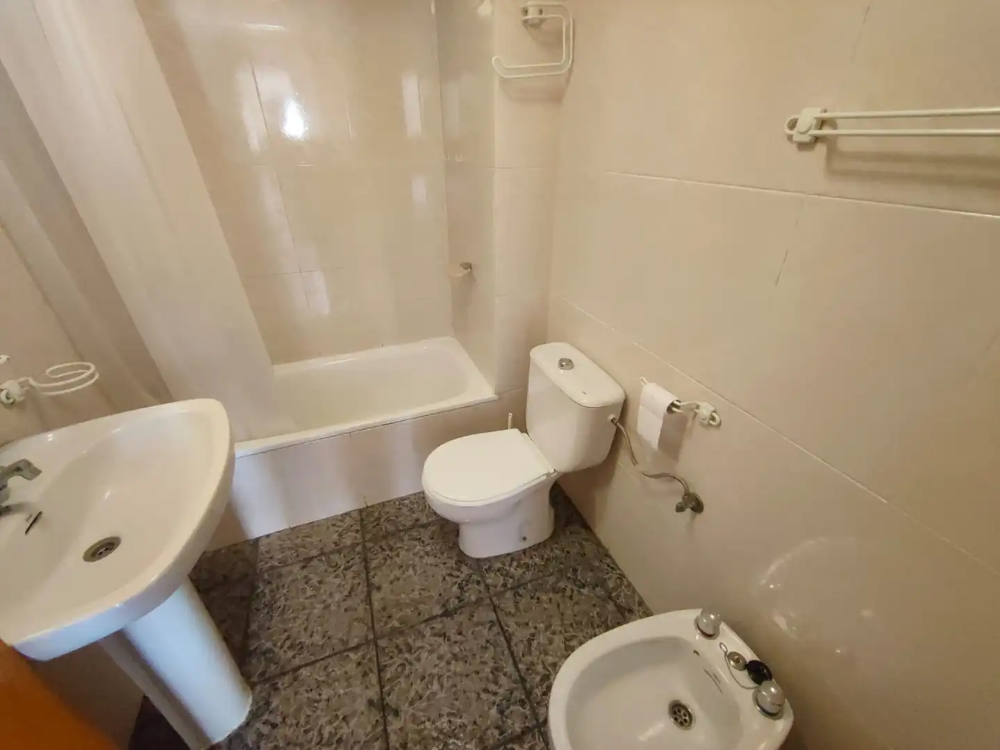 Bathroom of Flat for rent in Santa Pola  with Air Conditioner, Heating and Terrace