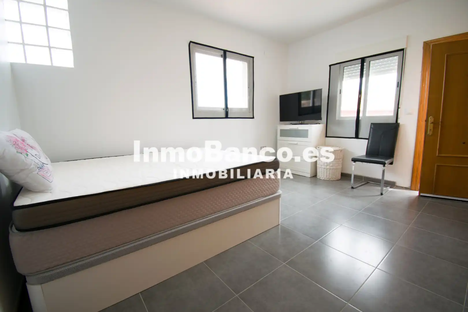 Habitación de Casa o chalet en venta en Chiva con Jardín privado, Parquet y Terraza