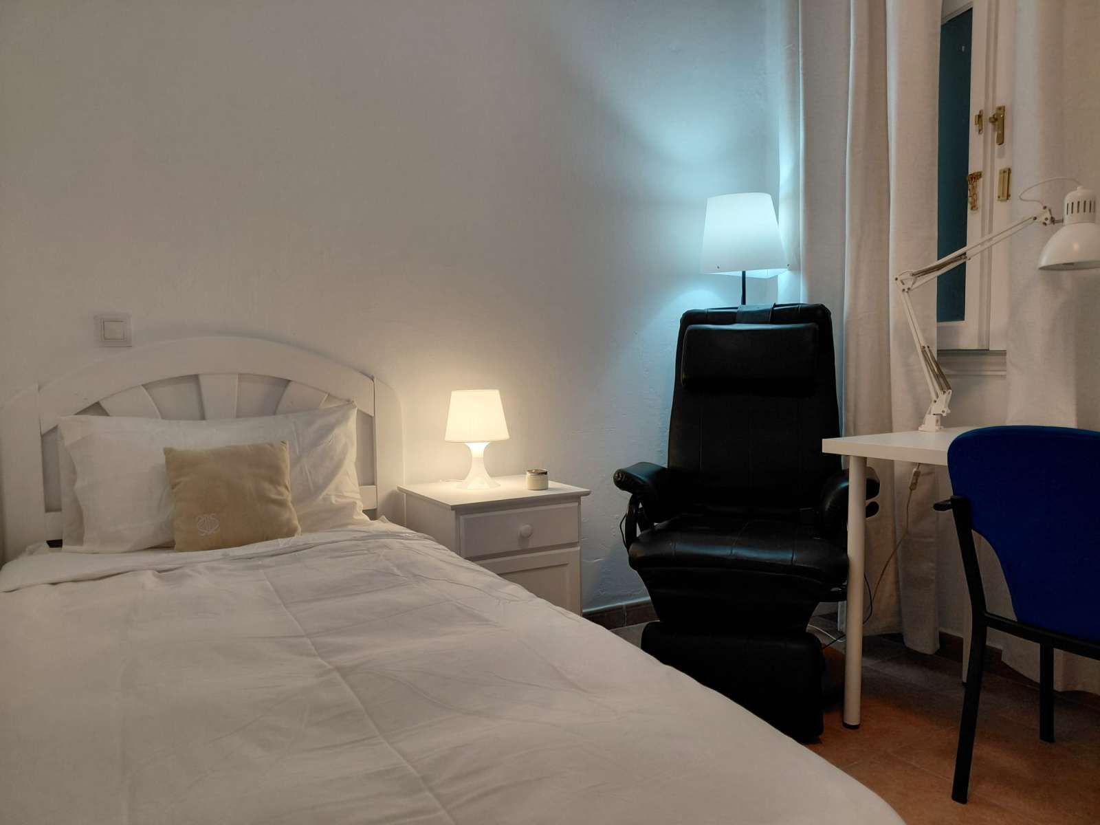 Dormitori de Pis per a compartir en Las Palmas de Gran Canaria amb Aire condicionat i Terrassa