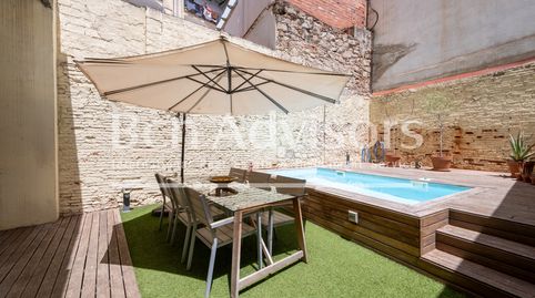 Maravilloso piso con terraza y piscina en el casco histórico de Barcelona.