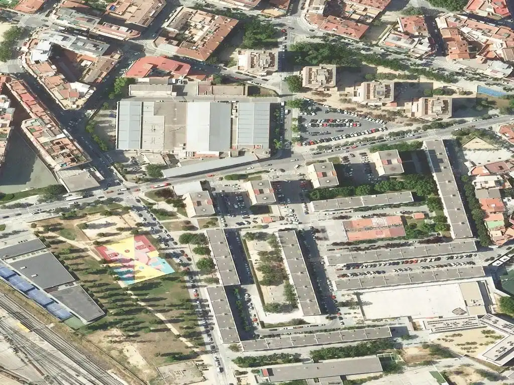 Piso en venta en Vint-I-Cinc De Setembre 46, imagen 2