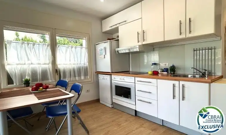Cuina de Apartament en venda en Llançà amb Aire condicionat, Parquet i Terrassa
