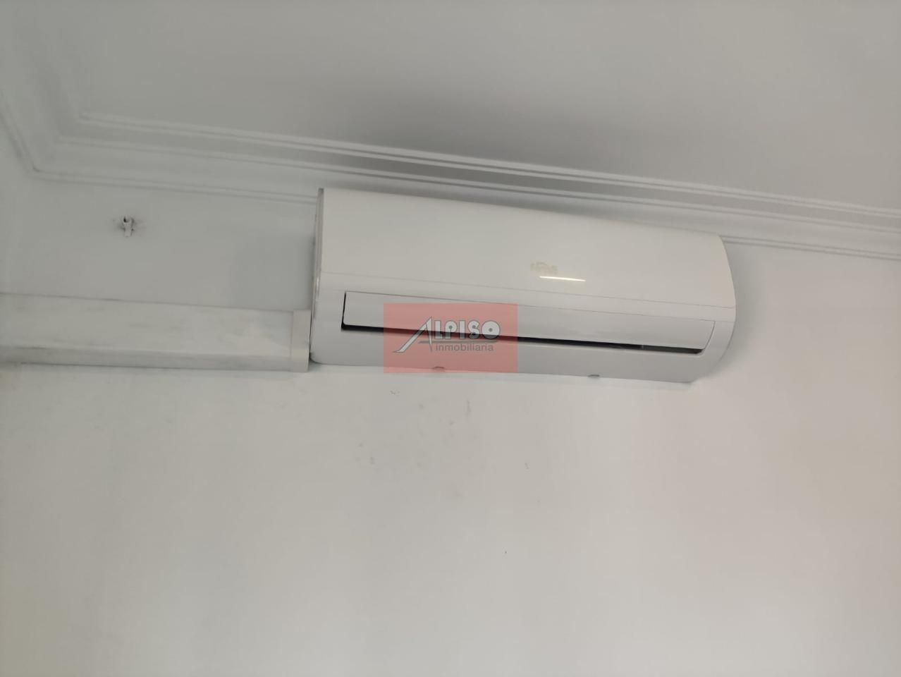 Flat for sale in Ourense Capital   with Air Conditioner, Heating and Storage room