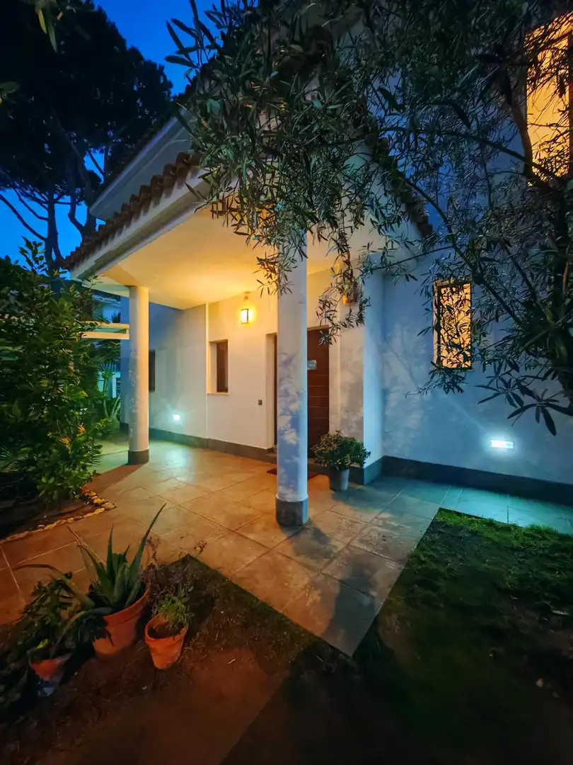 Casa o chalet en venta en Chiclana de la Frontera con Aire acondicionado, Jardín privado y Terraza